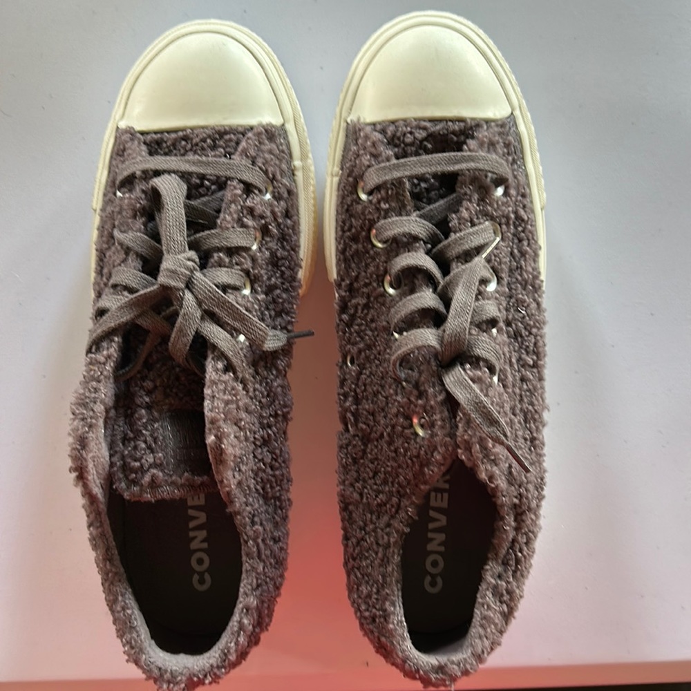 Converse purple fuzzy women size 8 US, UK 6